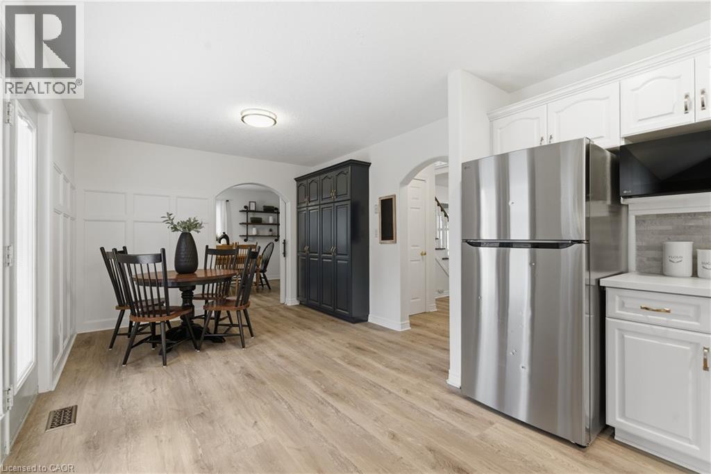 43 ARDWOOD Place thumbnail 13