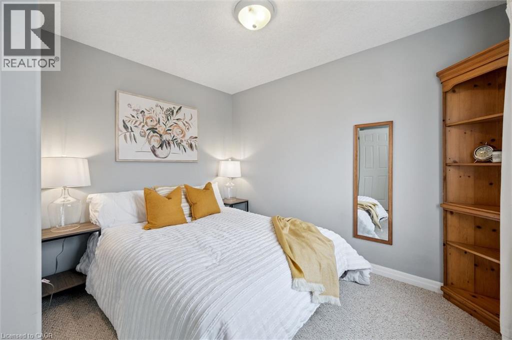 535 WINDFLOWER Crescent Unit# 54 thumbnail 16