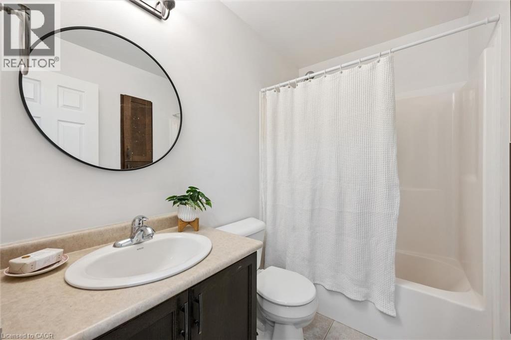 535 WINDFLOWER Crescent Unit# 54 thumbnail 18