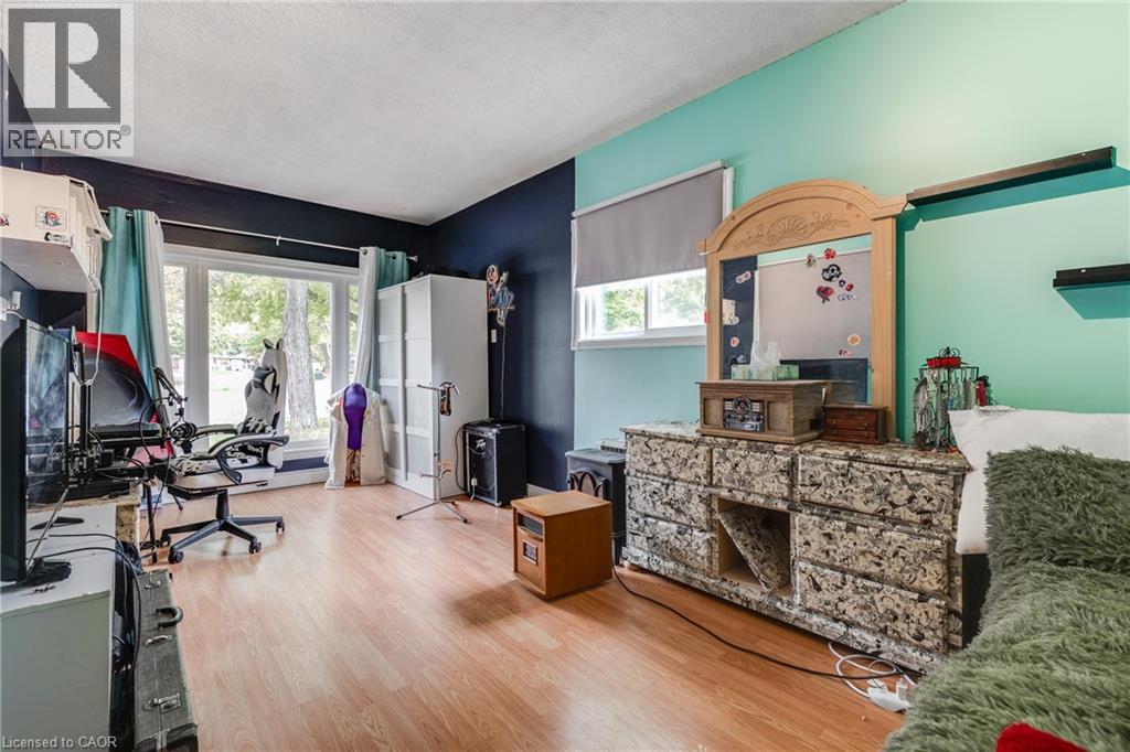 36 ANGELA Crescent thumbnail 17