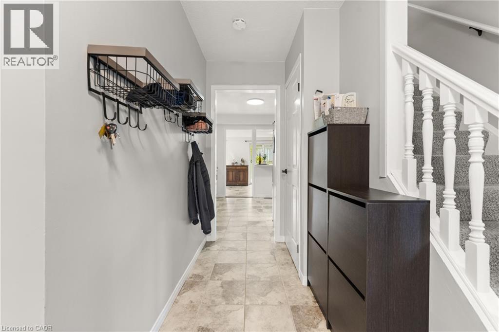 36 ANGELA Crescent thumbnail 4