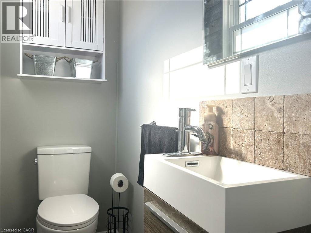 36 ANGELA Crescent thumbnail 27