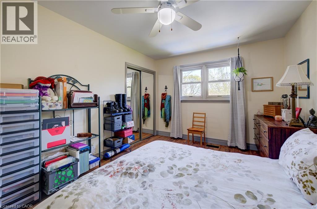 251 SHELDON Avenue N thumbnail 23