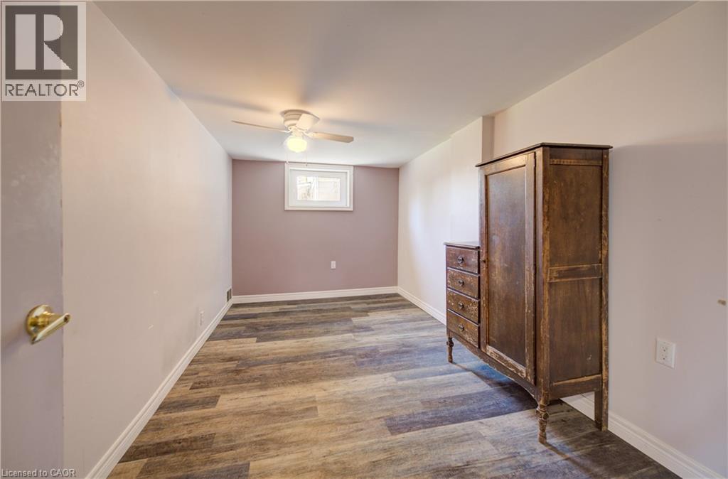 251 SHELDON Avenue N thumbnail 32