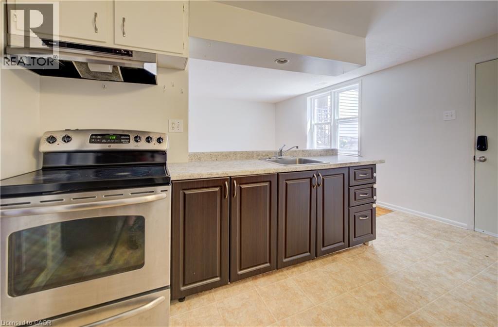 251 SHELDON Avenue N thumbnail 35