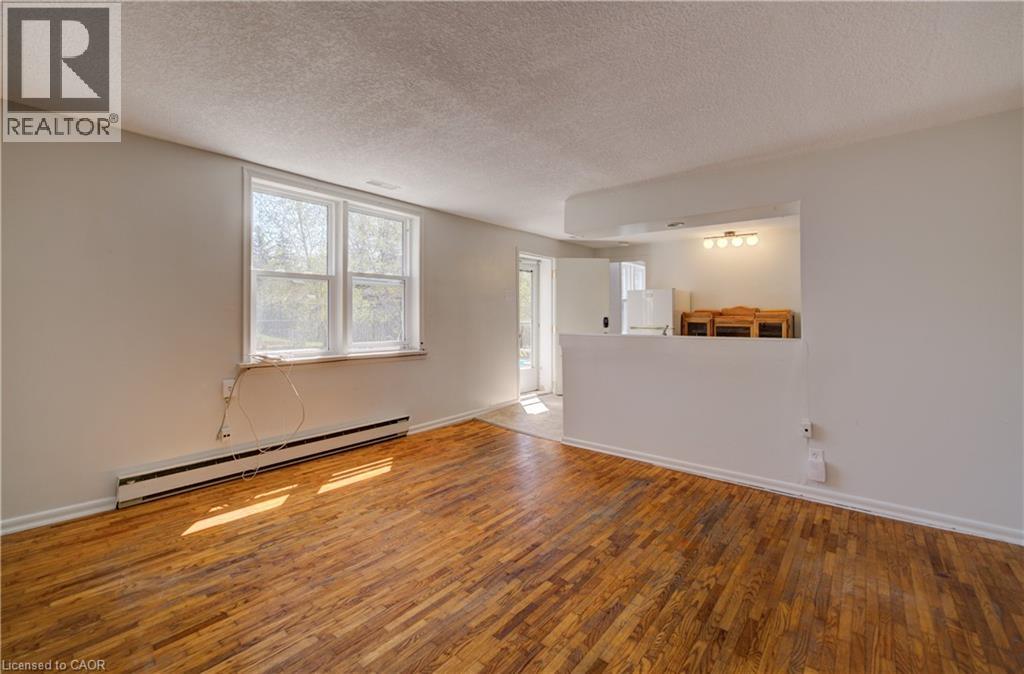 251 SHELDON Avenue N thumbnail 39