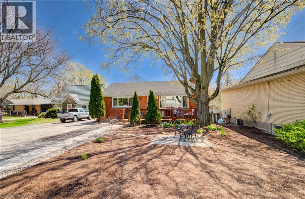 251 SHELDON Avenue N thumbnail 4