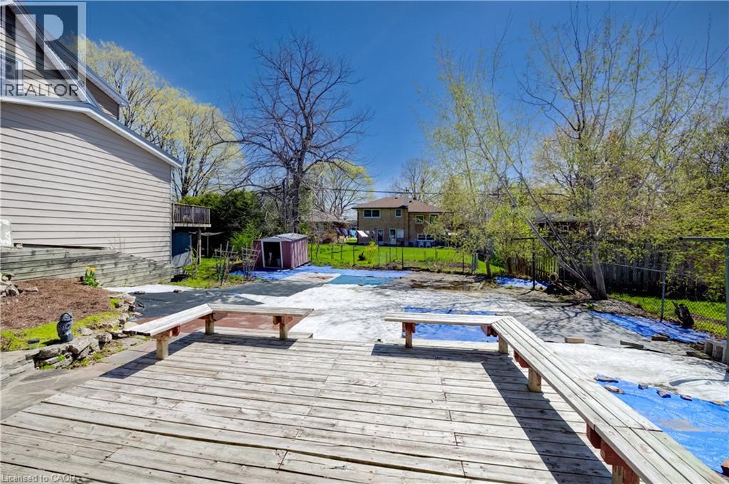 251 SHELDON Avenue N thumbnail 43