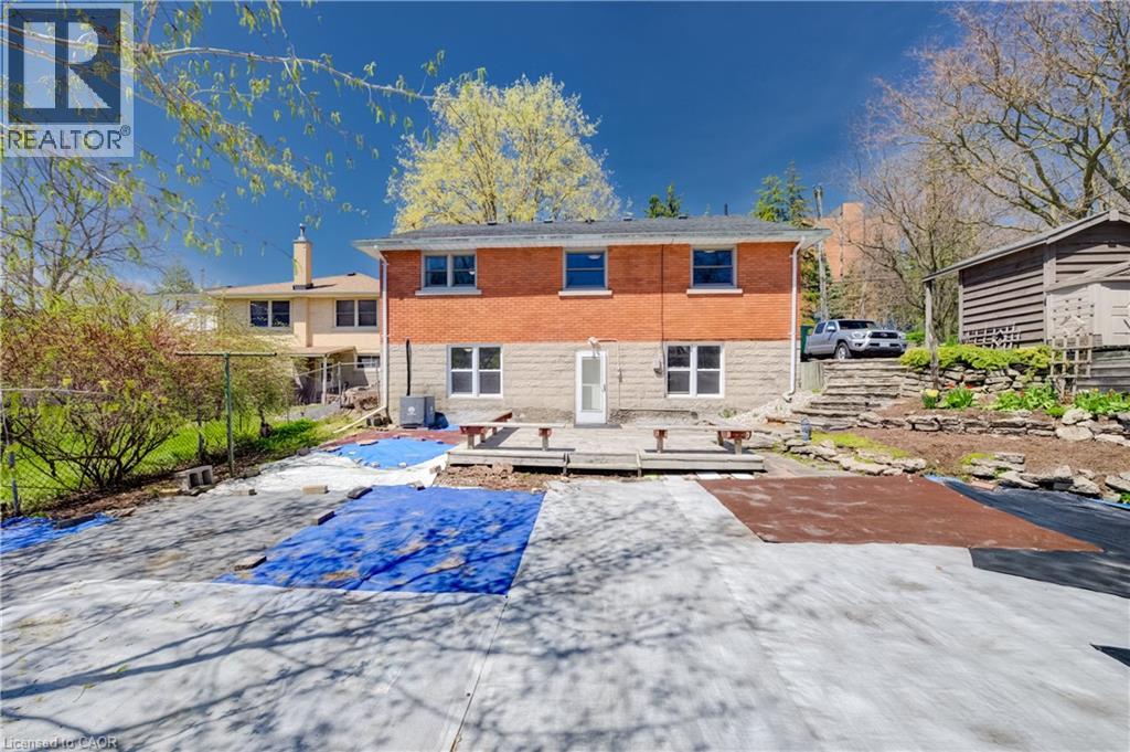 251 SHELDON Avenue N thumbnail 45