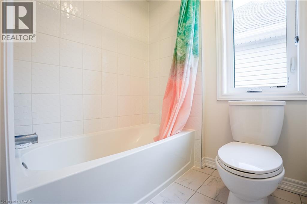 10 GEORGINA Street thumbnail 28