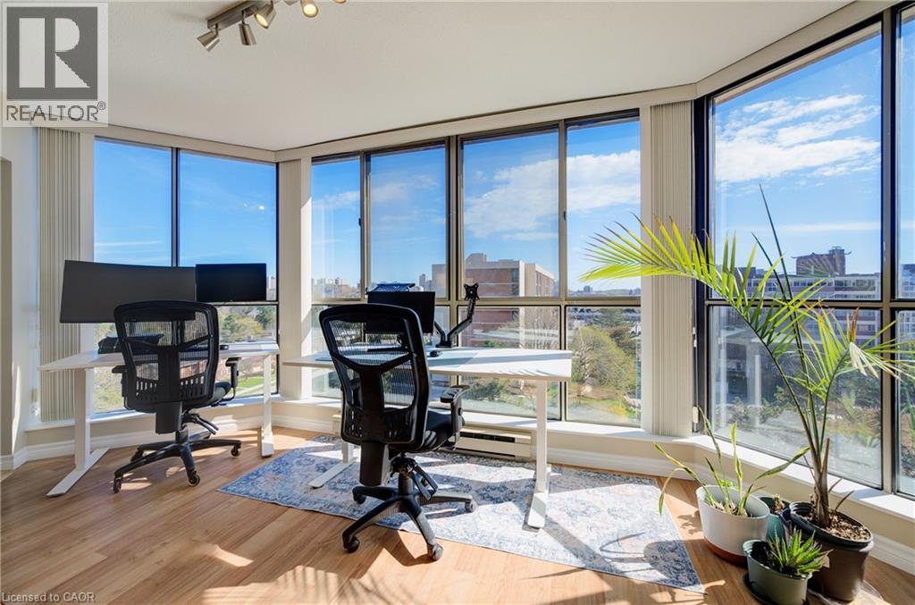 265 WESTCOURT Place Unit# 702 thumbnail 16