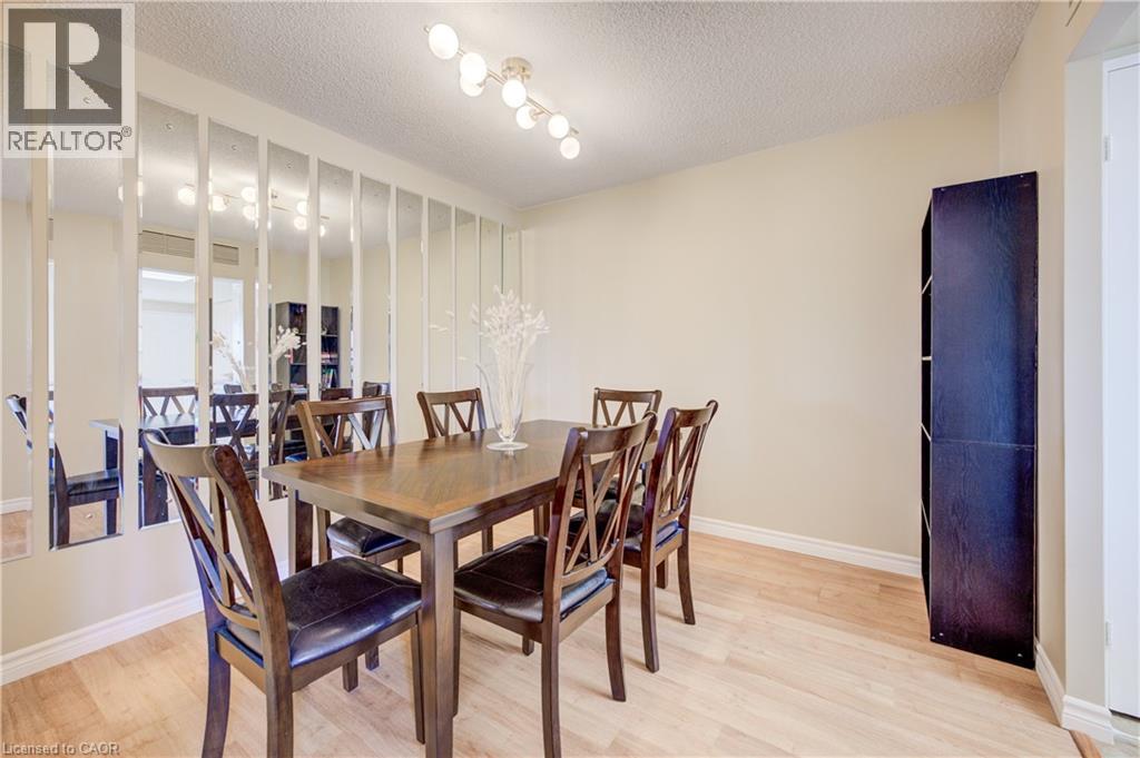 265 WESTCOURT Place Unit# 702 thumbnail 26