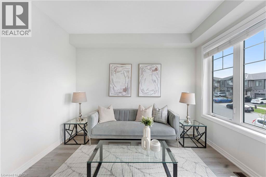 50 HOLLYWOOD Court thumbnail 4