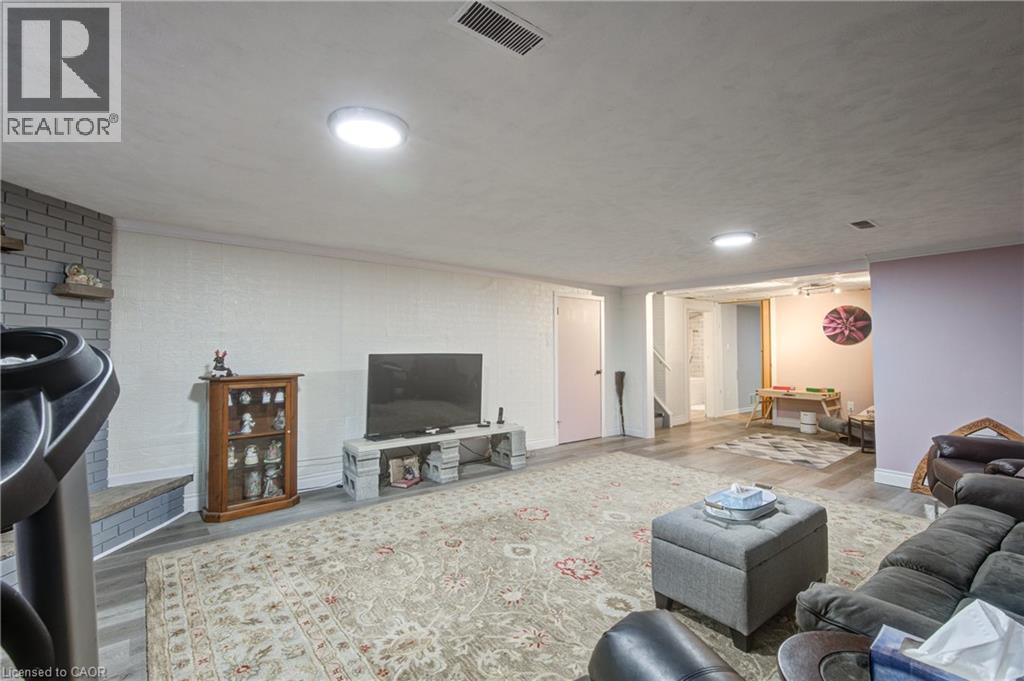 186 SHUH Avenue thumbnail 31