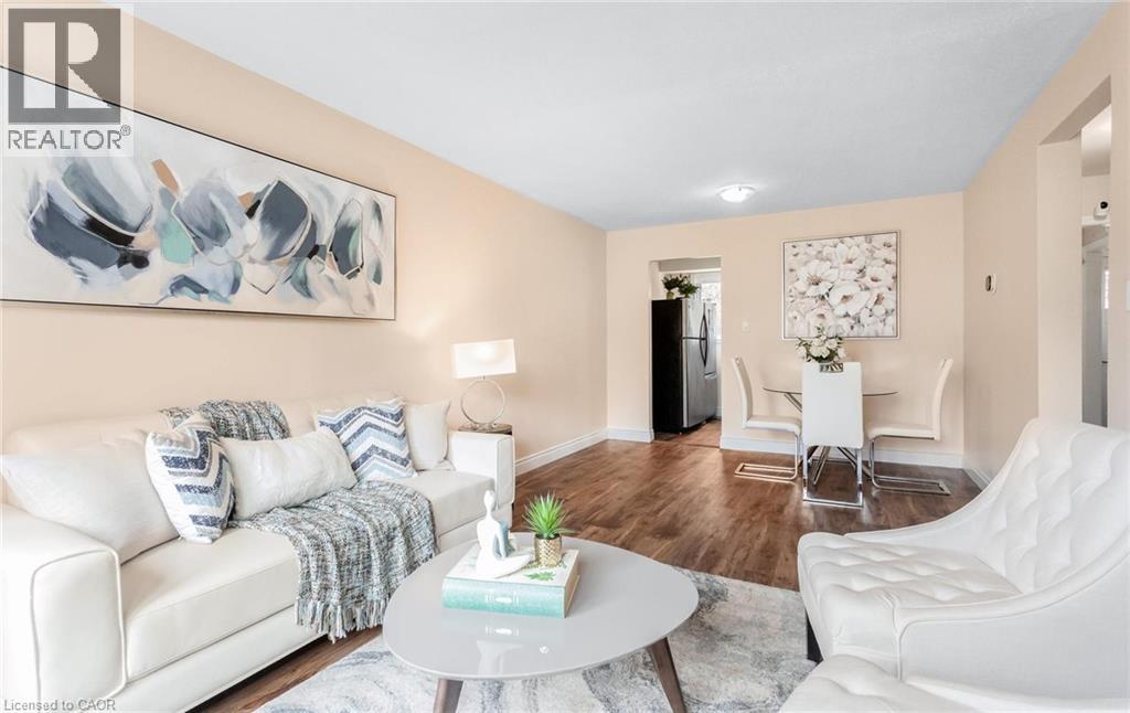 501 GLENELM Crescent thumbnail 13