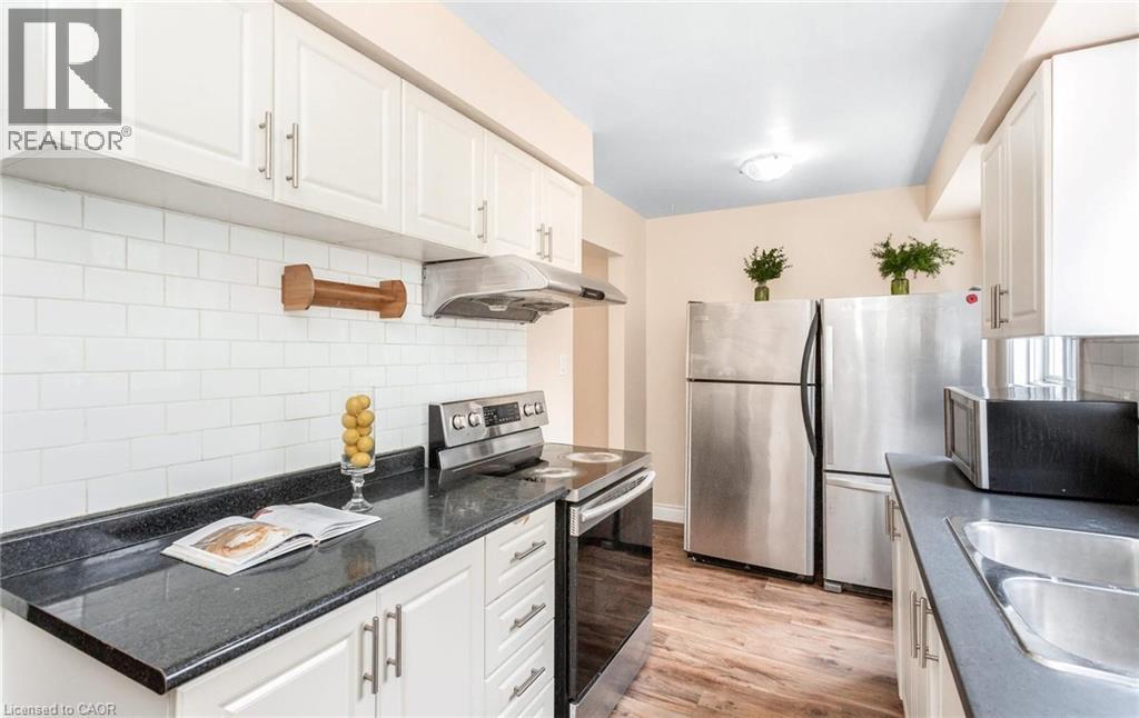 501 GLENELM Crescent thumbnail 19