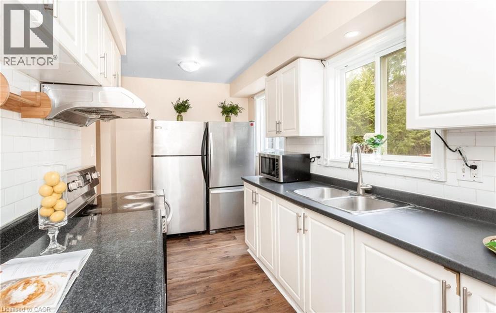 501 GLENELM Crescent thumbnail 20