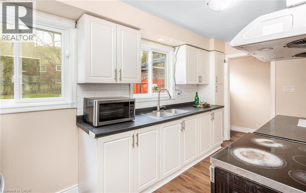 501 GLENELM Crescent thumbnail 21