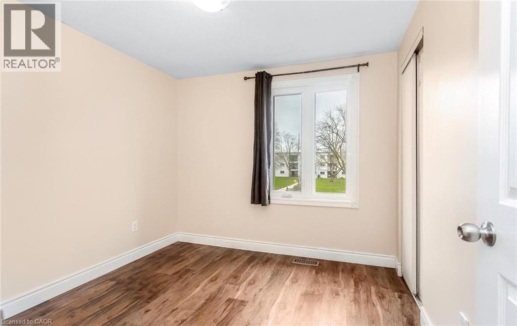 501 GLENELM Crescent thumbnail 29