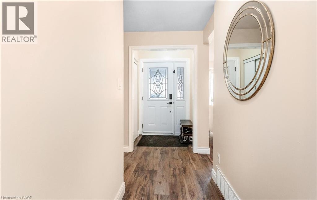 501 GLENELM Crescent thumbnail 7