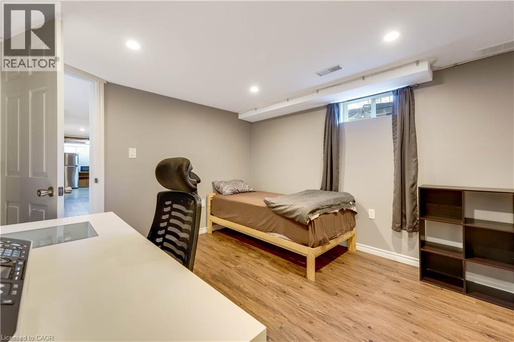 92 BRAESIDE Avenue thumbnail 33