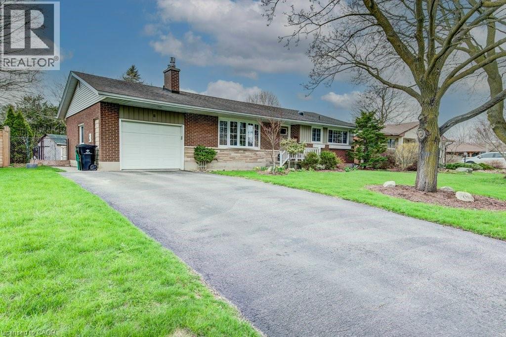 8 BLUEJAY Road thumbnail 4