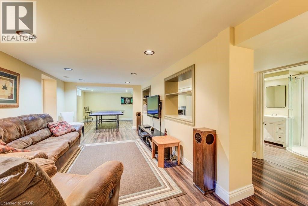 8 BLUEJAY Road thumbnail 30