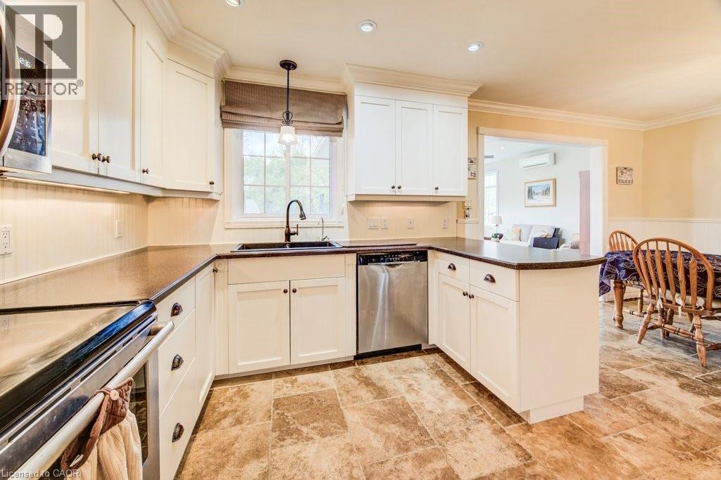 8 BLUEJAY Road thumbnail 25