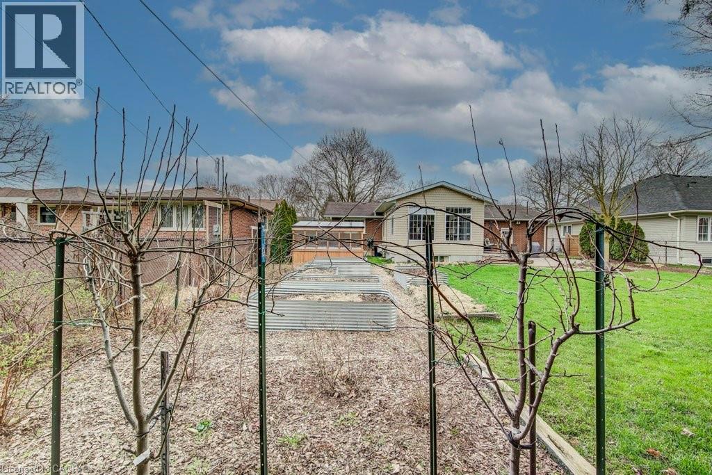 8 BLUEJAY Road thumbnail 45