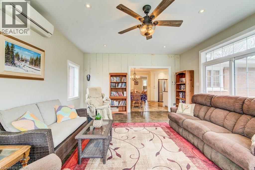 8 BLUEJAY Road thumbnail 29