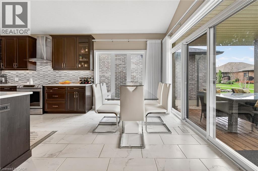 225 KETTLE LAKE Drive thumbnail 16