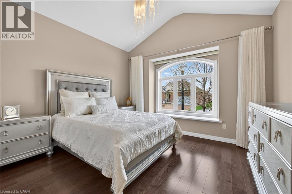 225 KETTLE LAKE Drive thumbnail 35