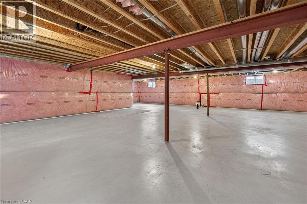 225 KETTLE LAKE Drive thumbnail 38