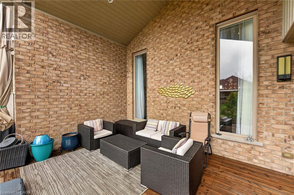 225 KETTLE LAKE Drive thumbnail 45