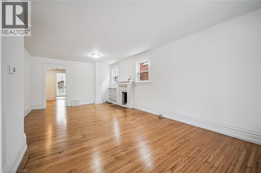 48 RICH Avenue thumbnail 8