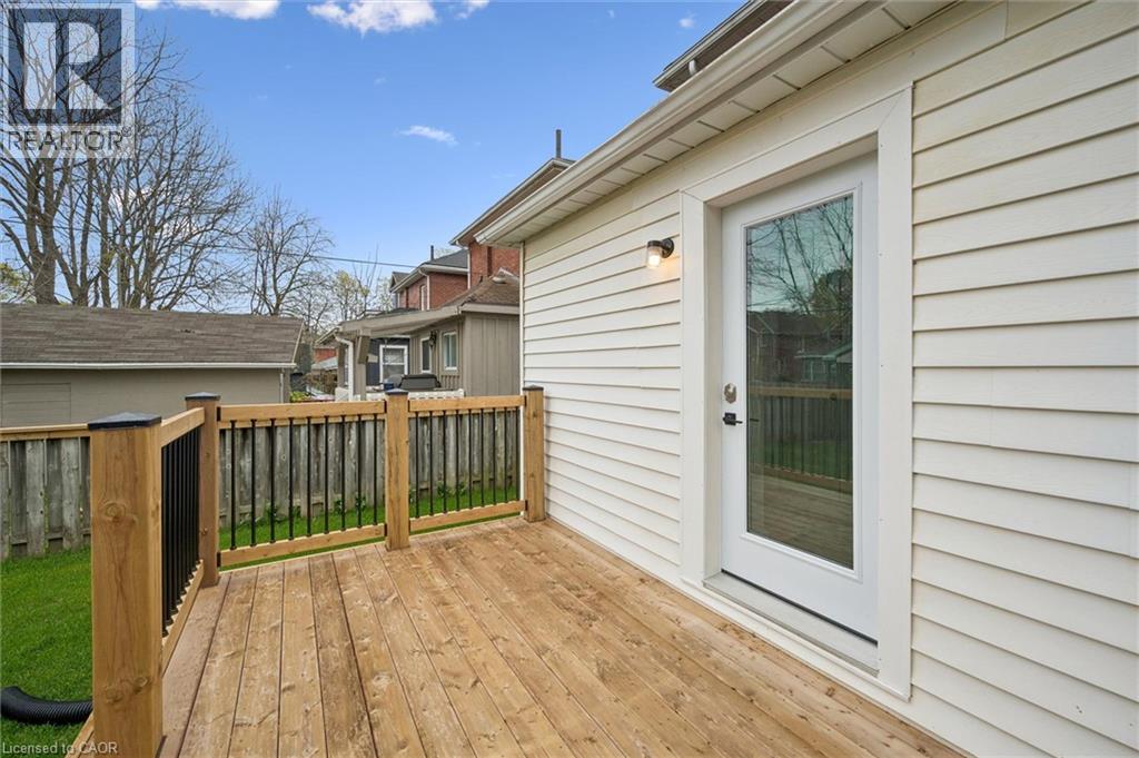 48 RICH Avenue thumbnail 28