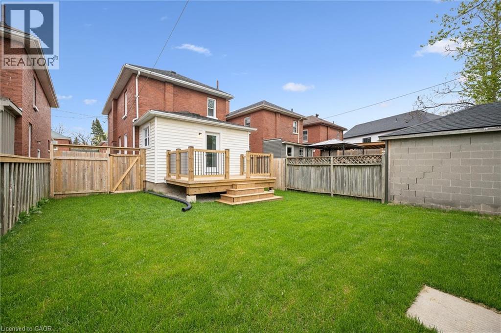 48 RICH Avenue thumbnail 27