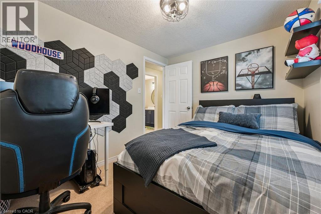 51 CANNES Street thumbnail 22