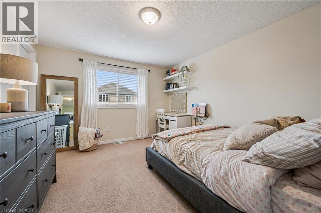 51 CANNES Street thumbnail 24