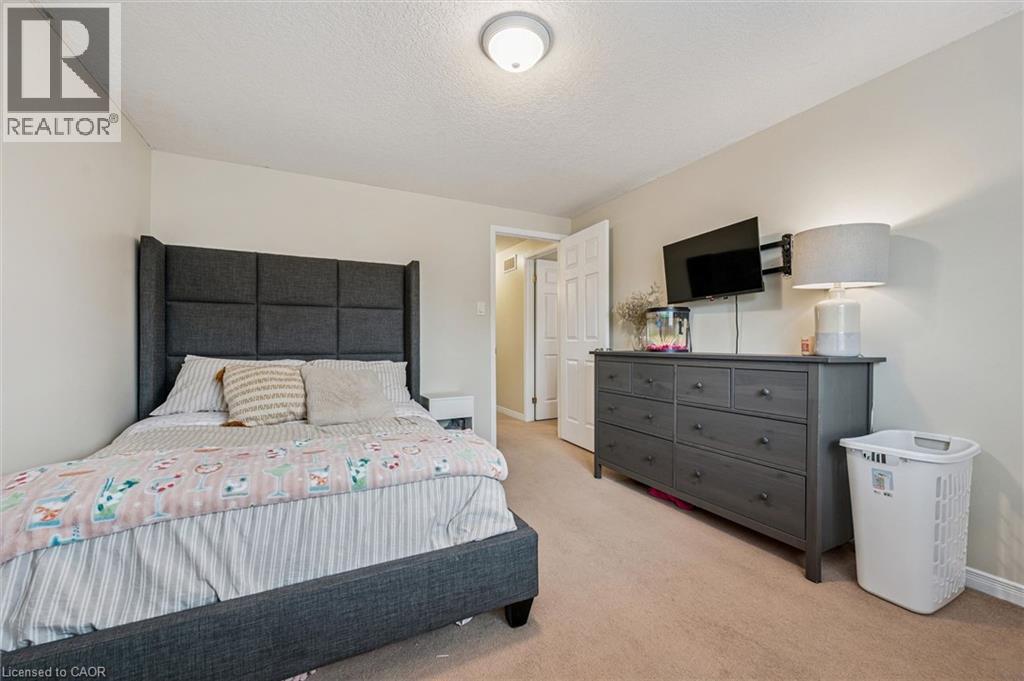 51 CANNES Street thumbnail 25