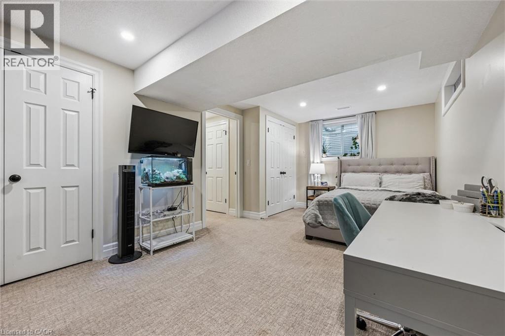 51 CANNES Street thumbnail 27