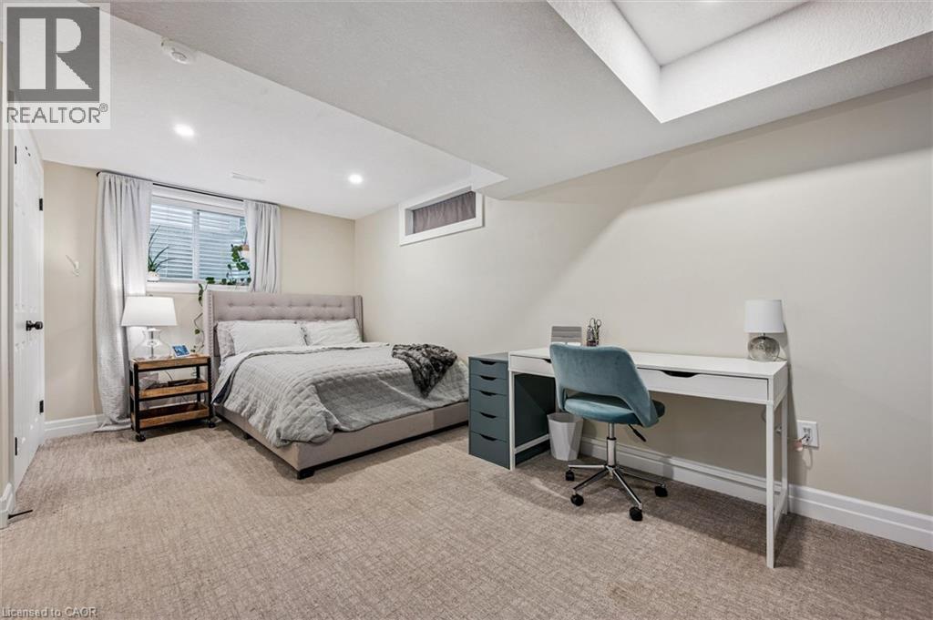 51 CANNES Street thumbnail 26