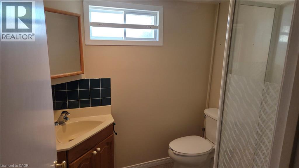 35 BRADLEY Drive thumbnail 14