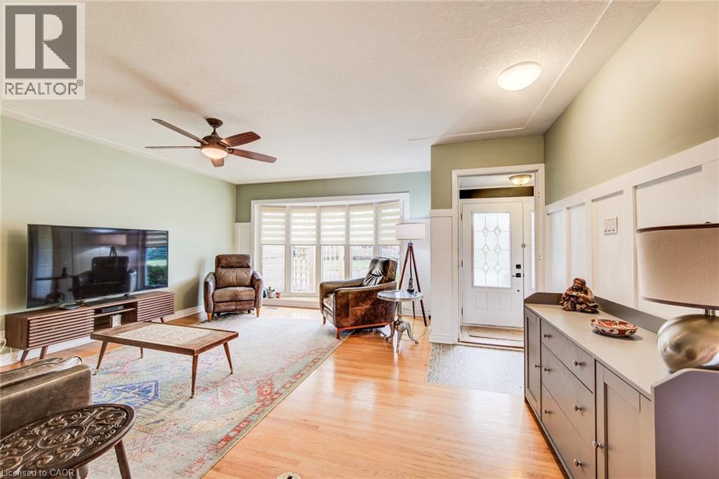 14 GRAYSTONE Avenue thumbnail 12