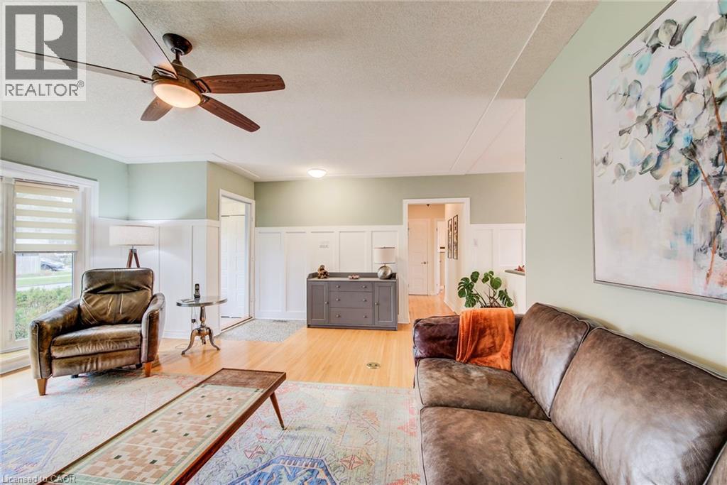 14 GRAYSTONE Avenue thumbnail 13