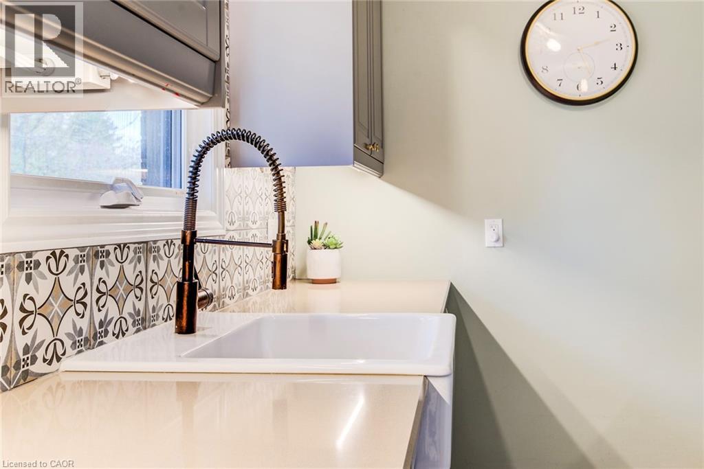 14 GRAYSTONE Avenue thumbnail 21