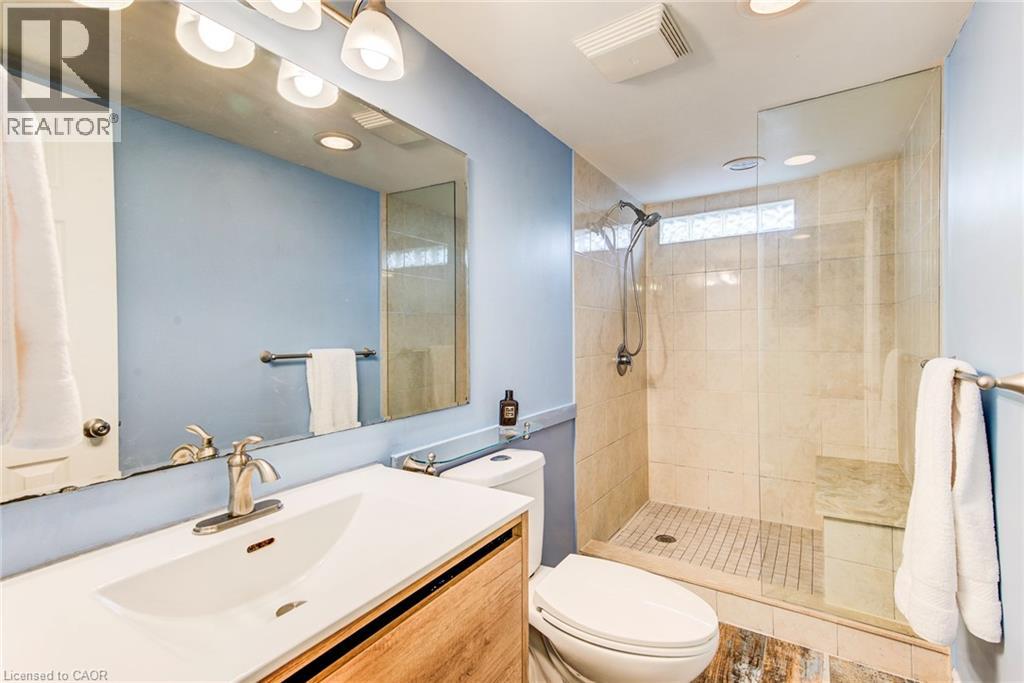 14 GRAYSTONE Avenue thumbnail 40