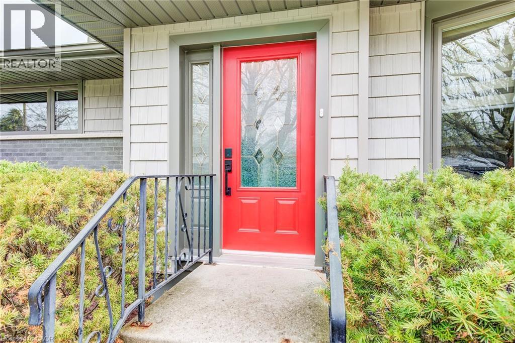 14 GRAYSTONE Avenue thumbnail 7