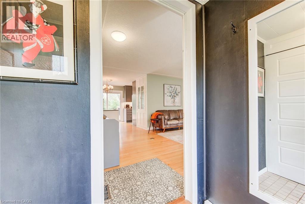 14 GRAYSTONE Avenue thumbnail 9