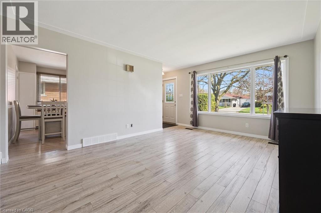 95 WEICHEL Street thumbnail 13